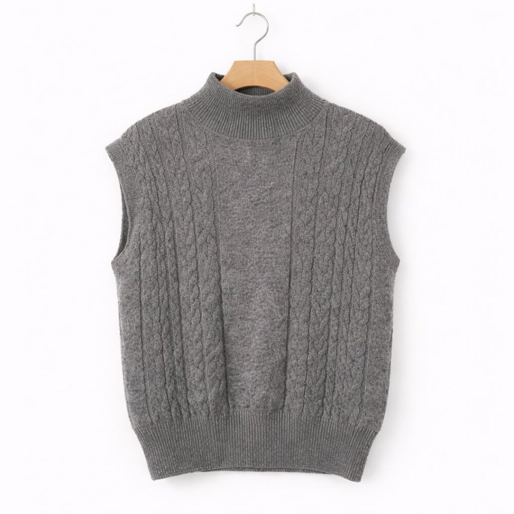 PISTACHE | Grey Knit Sweater Vest – Made in Italy 23 PTP (No Size Label)